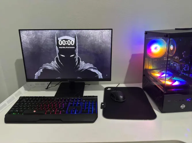 PC gamer completo - 1 mês de uso