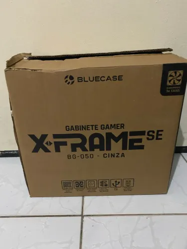 Gabinete 4 fans Bluecase