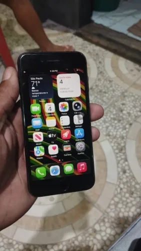 Vendo iPhone se segunda geração 64 GB saúde bateria 76