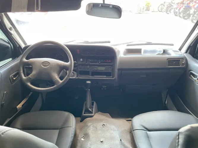 Jinbei Topic Van SL 2.2 8V/ 2.0 16V 4P 2015