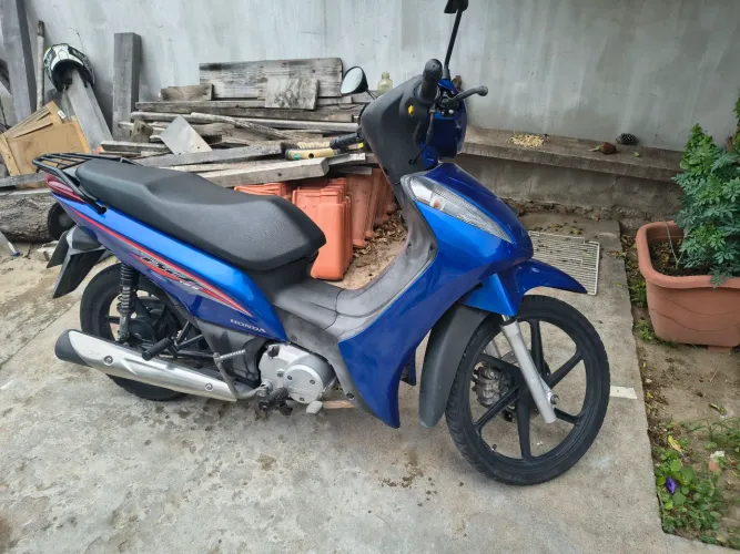 Biz EX 125 2017