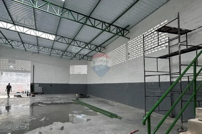 Galpão Industrial ZUP 1 312m² com 66 kVA em Capuava, Mauá/SP