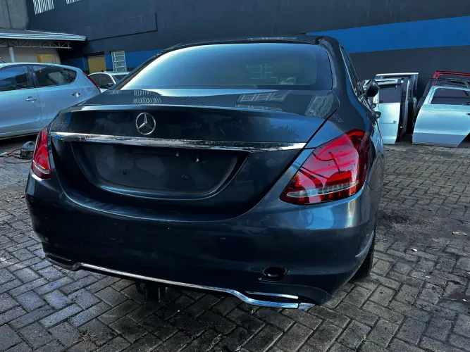 Mercedes C180 2016 retirada de peças originais 