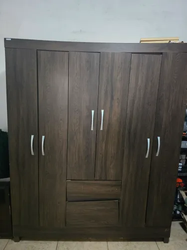 Guarda Roupa 6 portas + 2 gavetas