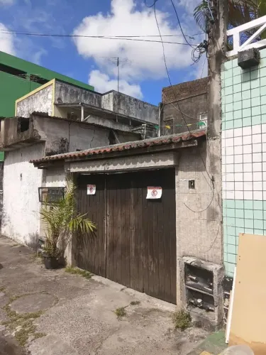 Casa, São Caetano- 3 quartos, 1 suíte, banheiro social, área de serviço, cozinha americana