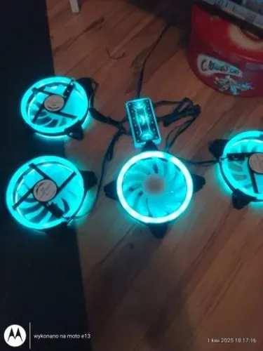 4 Ventoinhas RGB+CONTROLADORA