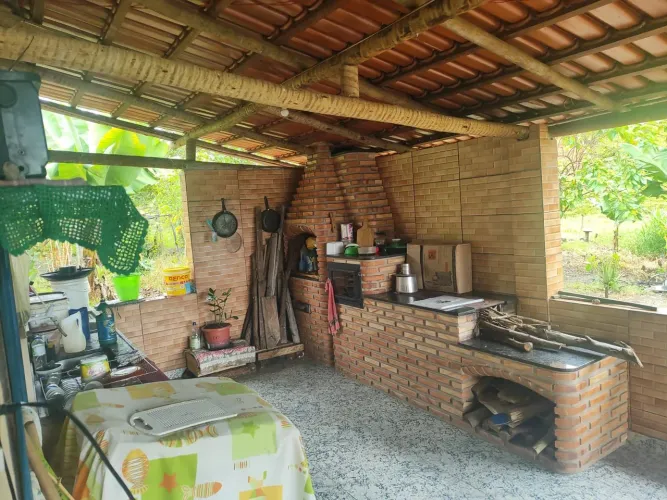 Sítio em Rio Manso de 2 mil m² com piscina 