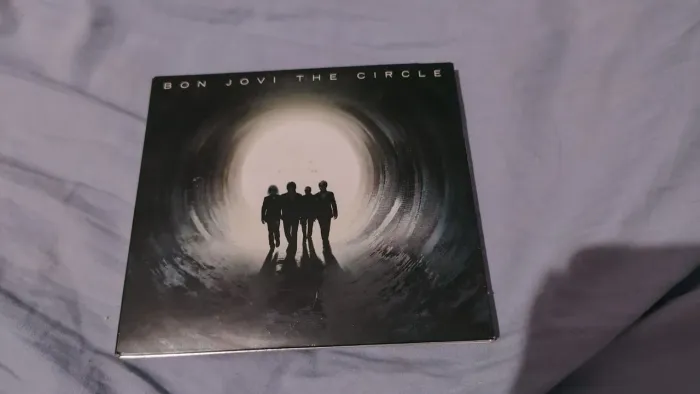 Cd + dvd Bon Jovi - The Circle