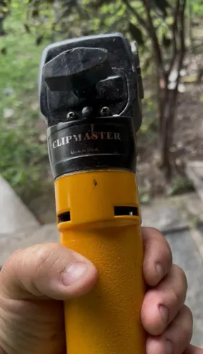 Tosquiadeira Oster Clipmaster Original Made in USA - Alta Potência