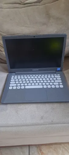 Samsung Notebook Flash F30