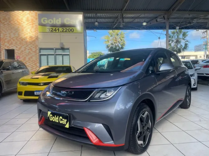BYD Dolphin EV (Elétrico) 2025