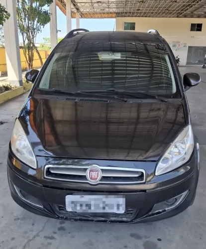 Fiat Idea Attractive 1.4 Fire Flex 8V 5P 2014