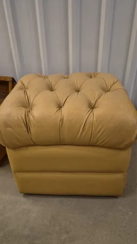 Puff Capitonê 