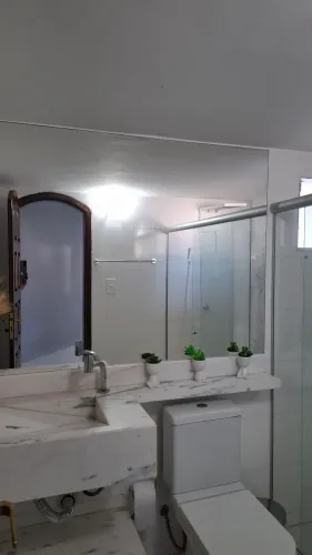 Belíssima casa alto padrão de 3/4 +uma suite, na zona urbana de Sta. Bárbara Bahia