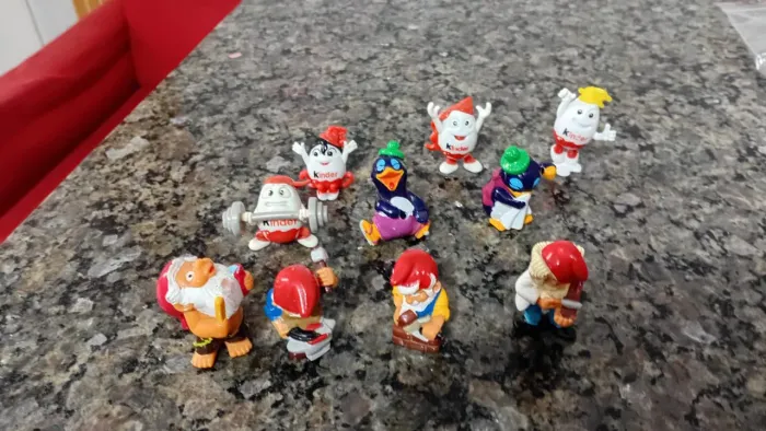 Minaturas Kinder ovo antiga