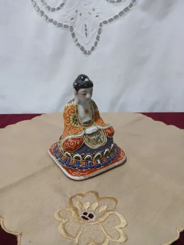 Pequeno Buda Satsuma