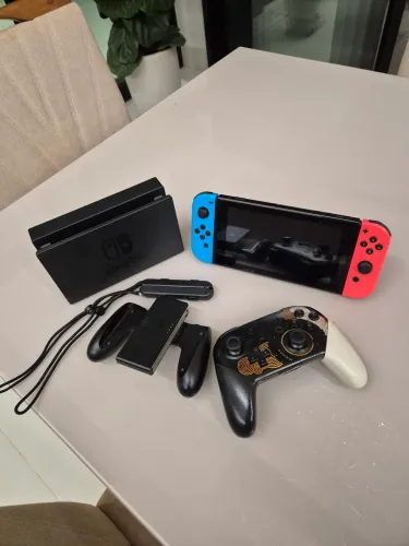 Nintendo switch desbloqueado com micro SD de 128GB