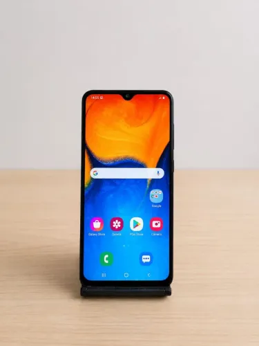 Celular Smsung Galax A20 32gb Cinza escuro sem novo