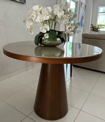 VENDE-SE MESA JACAÚNA