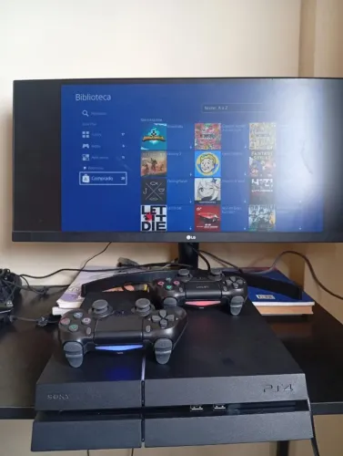 PS4 COM 2 CONTROLES MAIS DE 40 JOGOS TUDO EM PERFEITO ESTADO