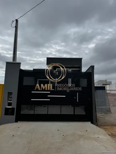 RA AMIL vende Casa, 3 Quartos sendo 1 suíte, terreno de 125m², Parque Novo Horizonte, São 