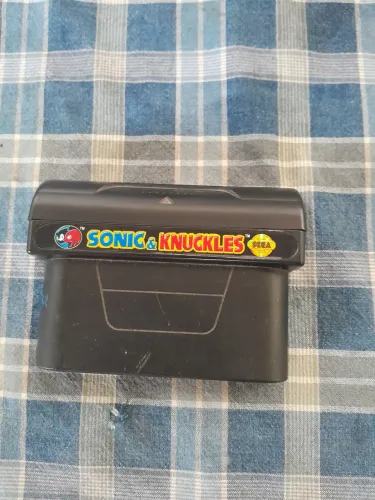 Sonic & knuckles mega driver relebel