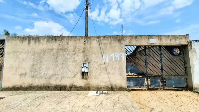 Imóvel para venda possui 150 metros quadrados com 3 quartos em Triângulo - Porto Velho - R