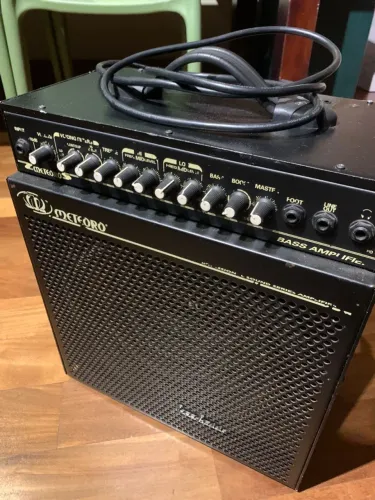 Amplificador portátil vintage Meteoro Jazz Bass linha profissional década de 90