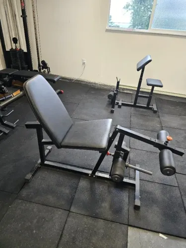 Cadeira extensora mesa flexora