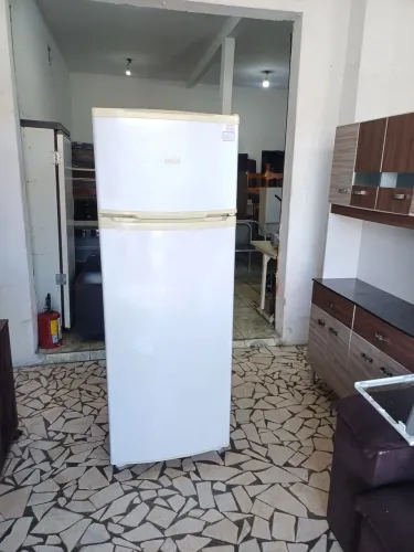 Geladeira cônsul gelo seco voltagem 110