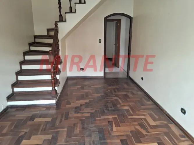 Sobrado de 142m² com 2 quartos em Vila Maria Alta