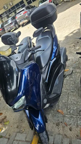 Nmax muito nova