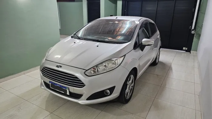 Ford Fiesta 1.5 16V Flex Mec. 5P 2014