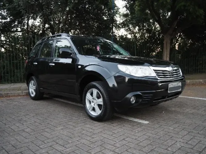 Subaru Forester 2.0/2.0 S 4X4 Aut. 2010