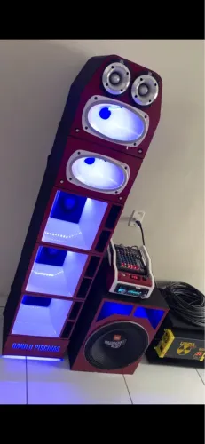 Vendo som automotivo 