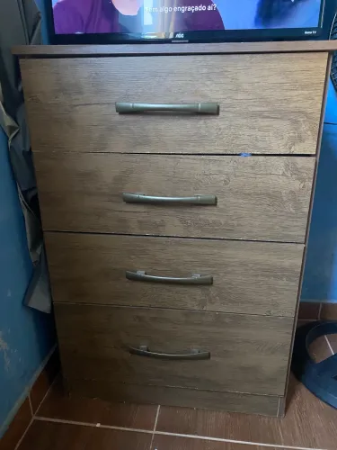 Vendo cômoda ou troco em climatizador