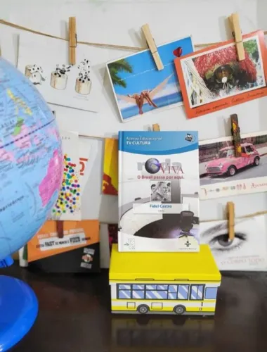 Kit política América Latina/ Roda Viva/ Livros + DVD 