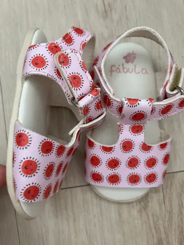 Sandália bebê fábula nova