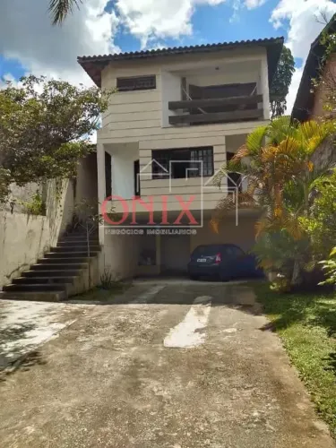 Casa com 4 dormitórios à venda, 290 m² por R$ 1.250.000,00 - Vila Suissa - Mogi das Cruzes