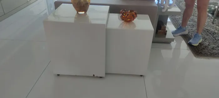 Mesa de centro tipo cubo 