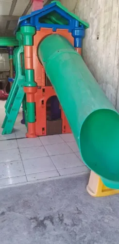 Parque infantil playground