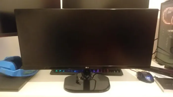 Monitor UltraWide LG 25'' IPS Full HD 25UM58-P