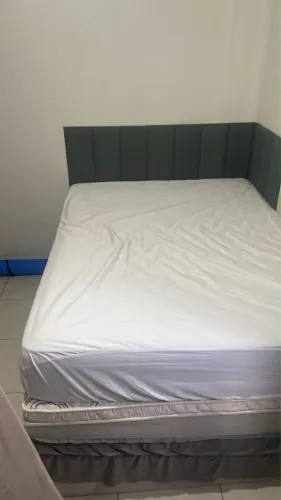 Colchão de Casal Seminovo - Pouquíssimo Uso e Impecável