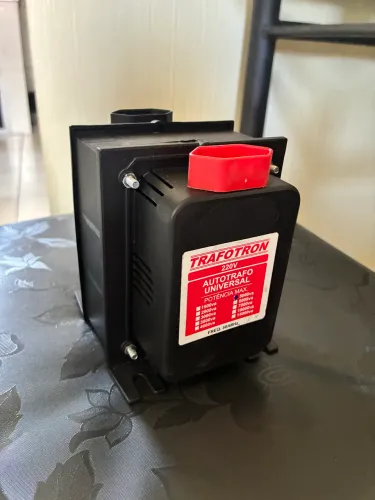 Transformador de voltagem 5000va