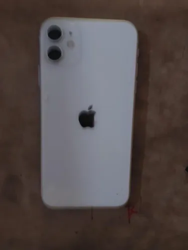iPhone 11 seminovo,128 gb