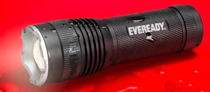 Lanterna Eveready 300 Lumens