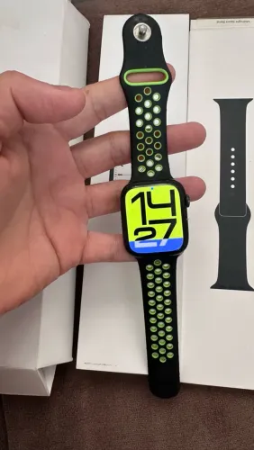 Apple Watch Series 7 45 mm