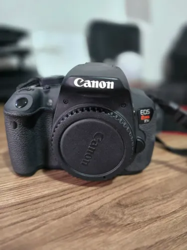 Canon t5i corpo - usada