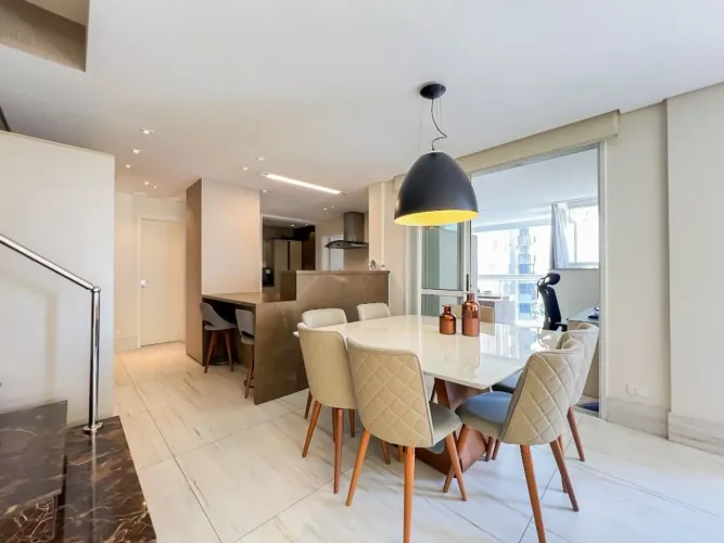 Cobertura Duplex | 3 Suítes | 3 Vagas I 127 + 29 m2 - Bigorrilho (Champagnat) - Curitiba -