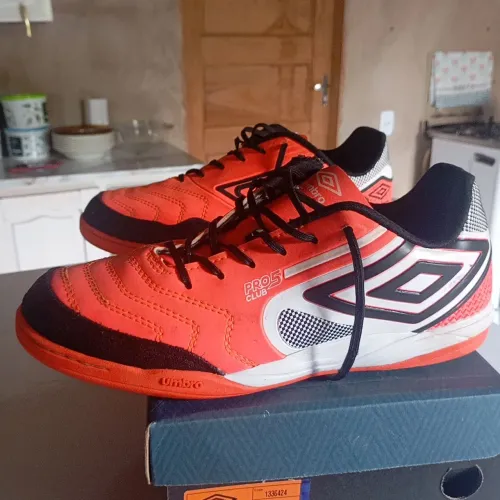 Umbro pro 5 club